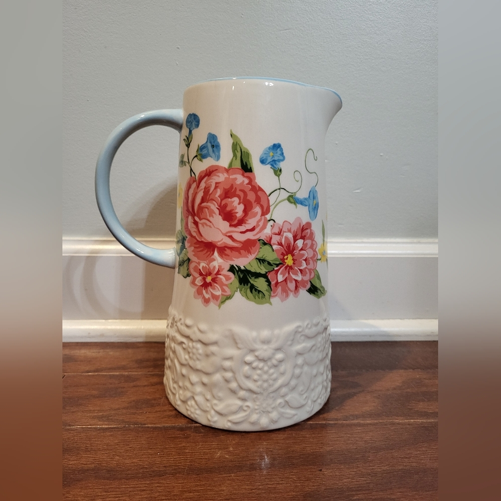 The Pioneer Woman Sweet Rose 2.1 Quart Floral Stoneware Pitcher